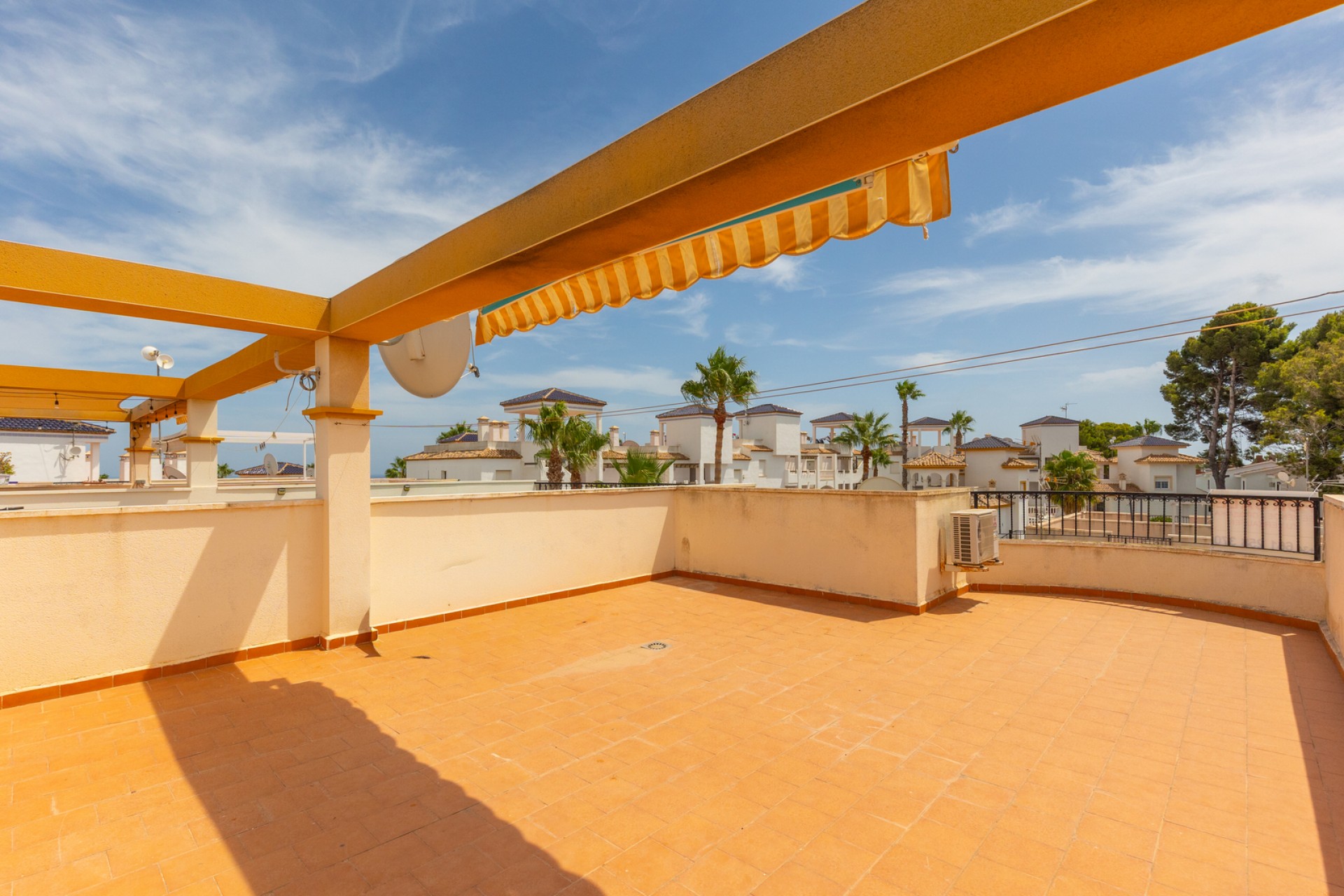 Brukt - Apartment -
Orihuela - Inland