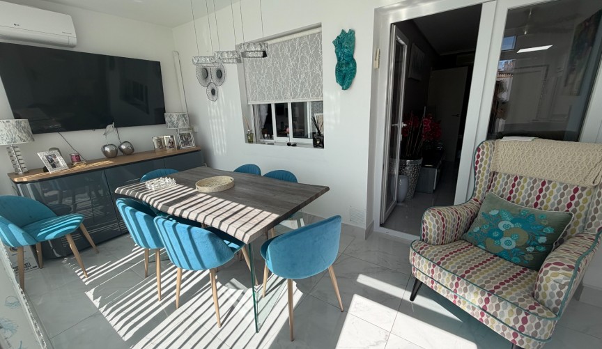 Brukt - Apartment -
Orihuela - Inland