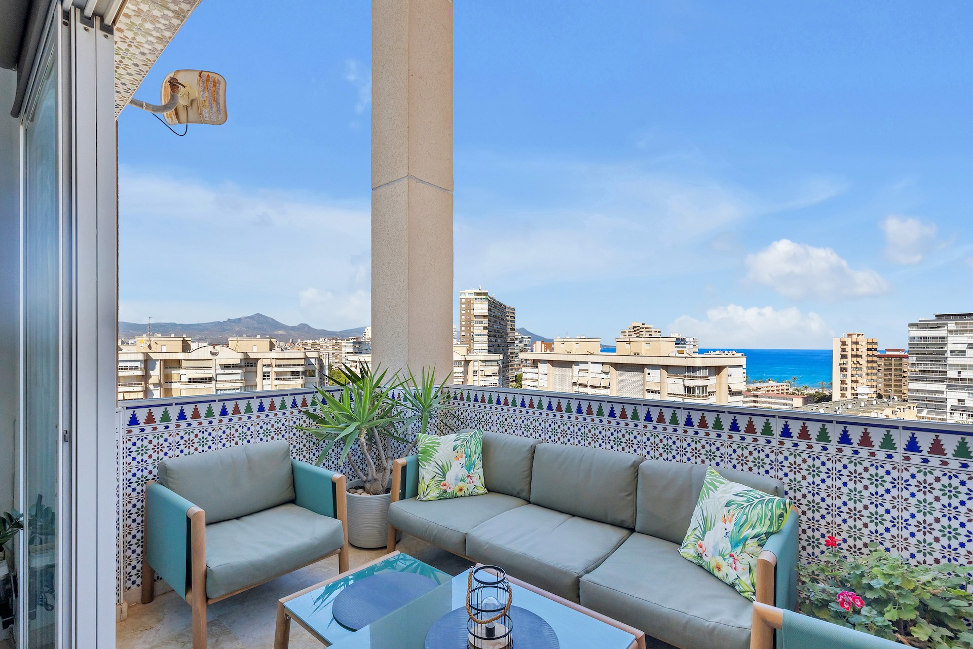 Brukt - Apartment Penthouse -
San Juan de Alicante - Costa Blanca