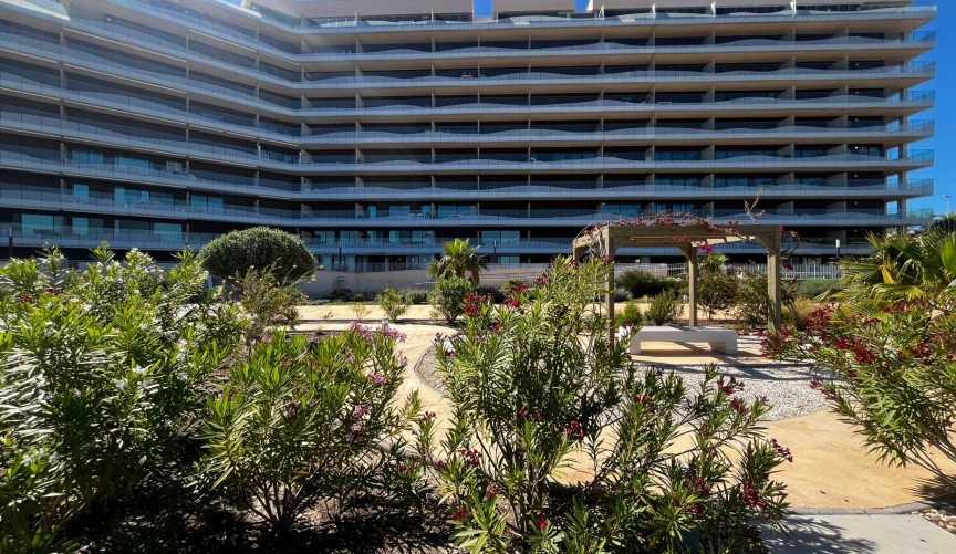 Brukt - Apartment -
Playa Honda - Costa Calida