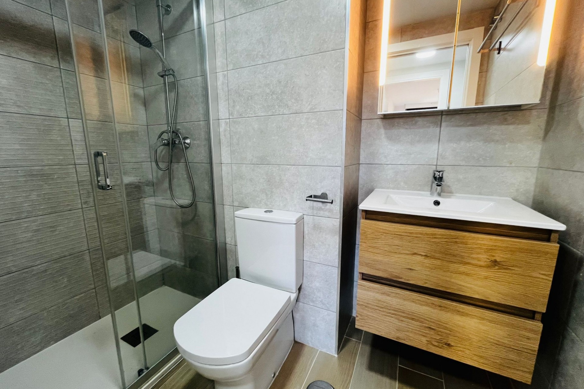 Brukt - Apartment -
Playa Honda - Costa Calida