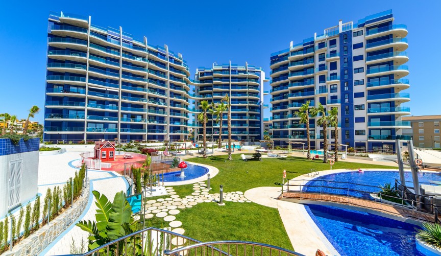 Brukt - Apartment -
Punta Prima - Costa Blanca