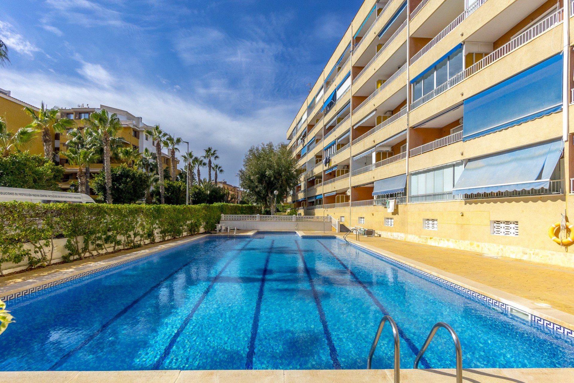 Brukt - Apartment -
Punta Prima - Costa Blanca