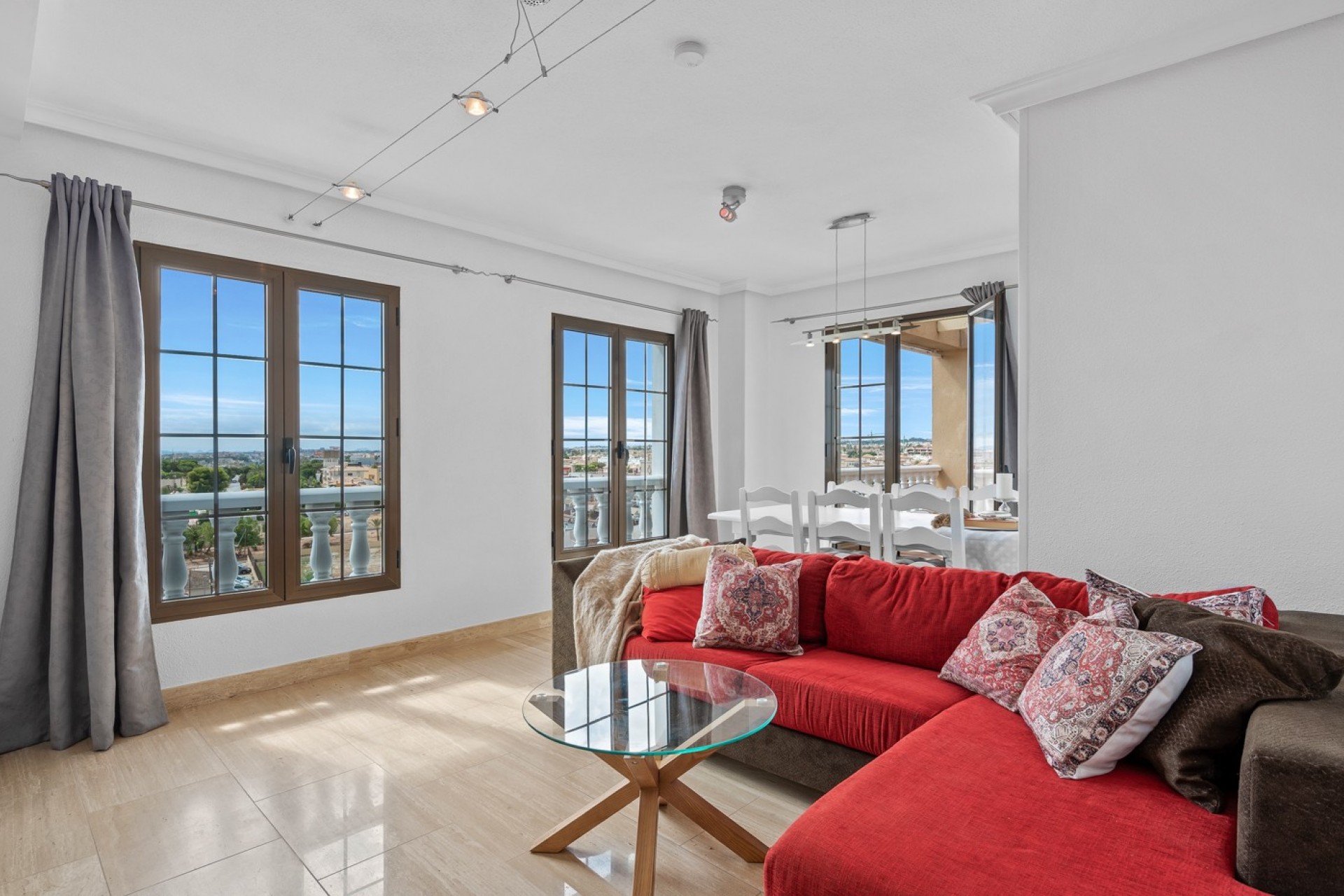 Brukt - Apartment -
Punta Prima - Costa Blanca