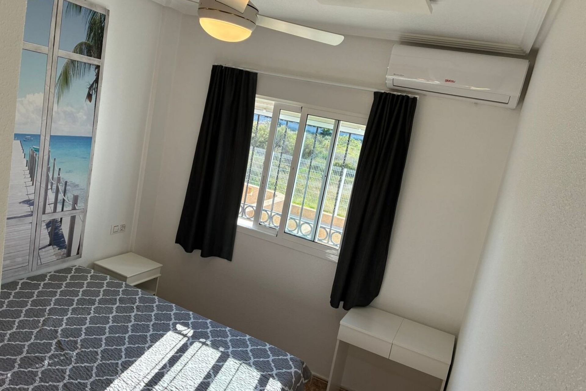 Brukt - Apartment -
Punta Prima - Costa Blanca