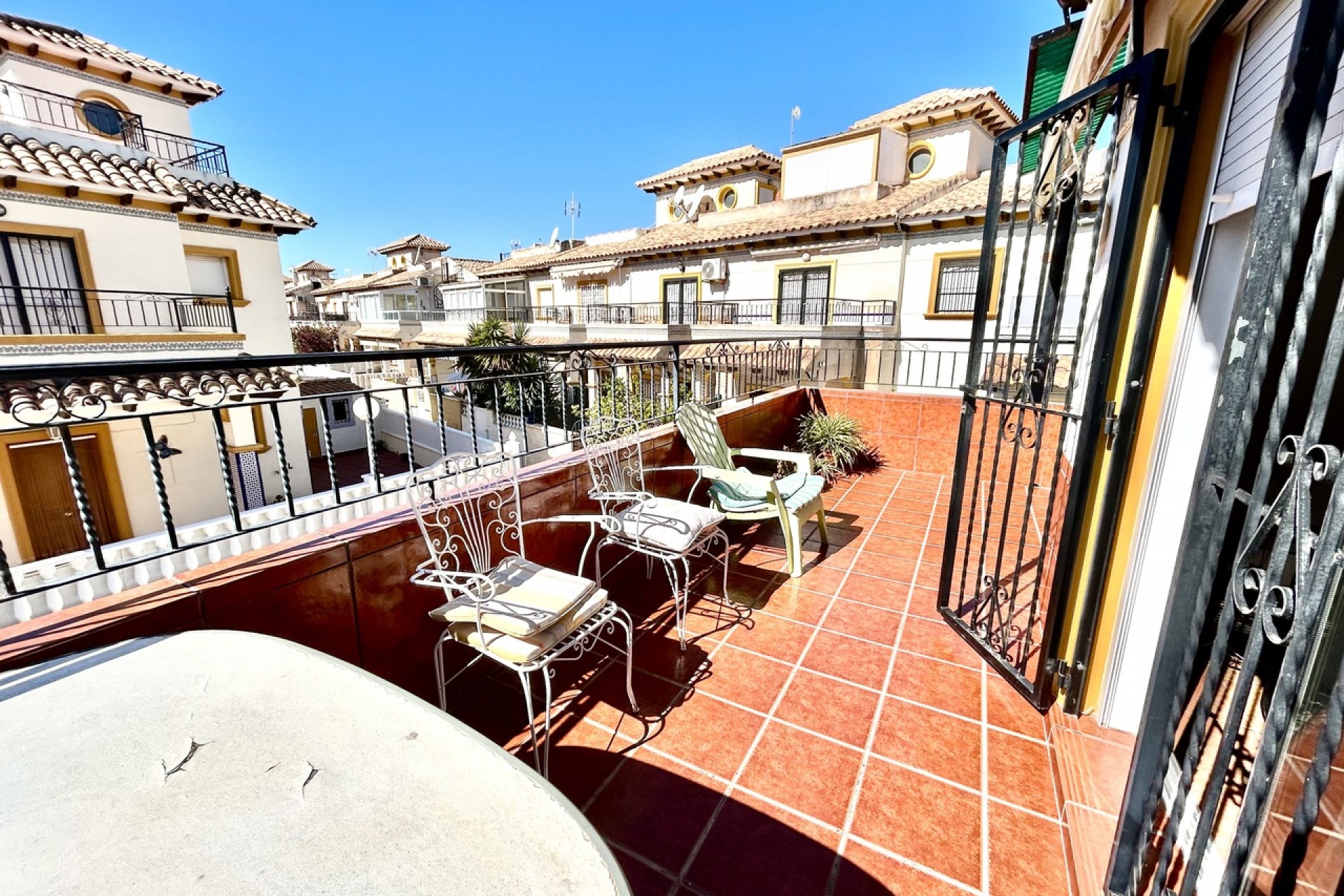 Brukt - Apartment -
Punta Prima - Costa Blanca