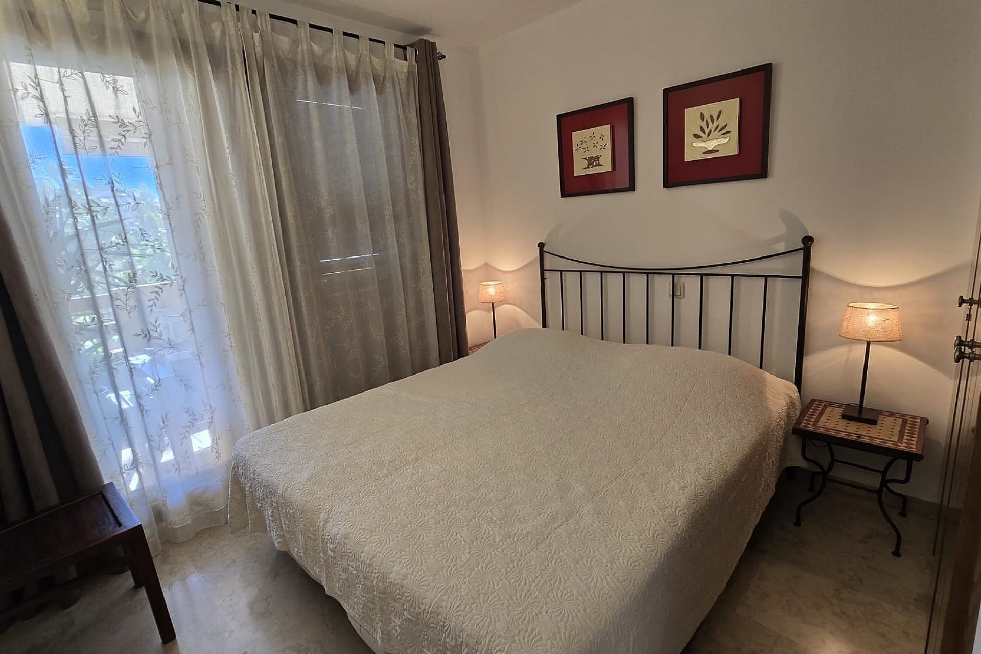 Brukt - Apartment -
Punta Prima - Costa Blanca