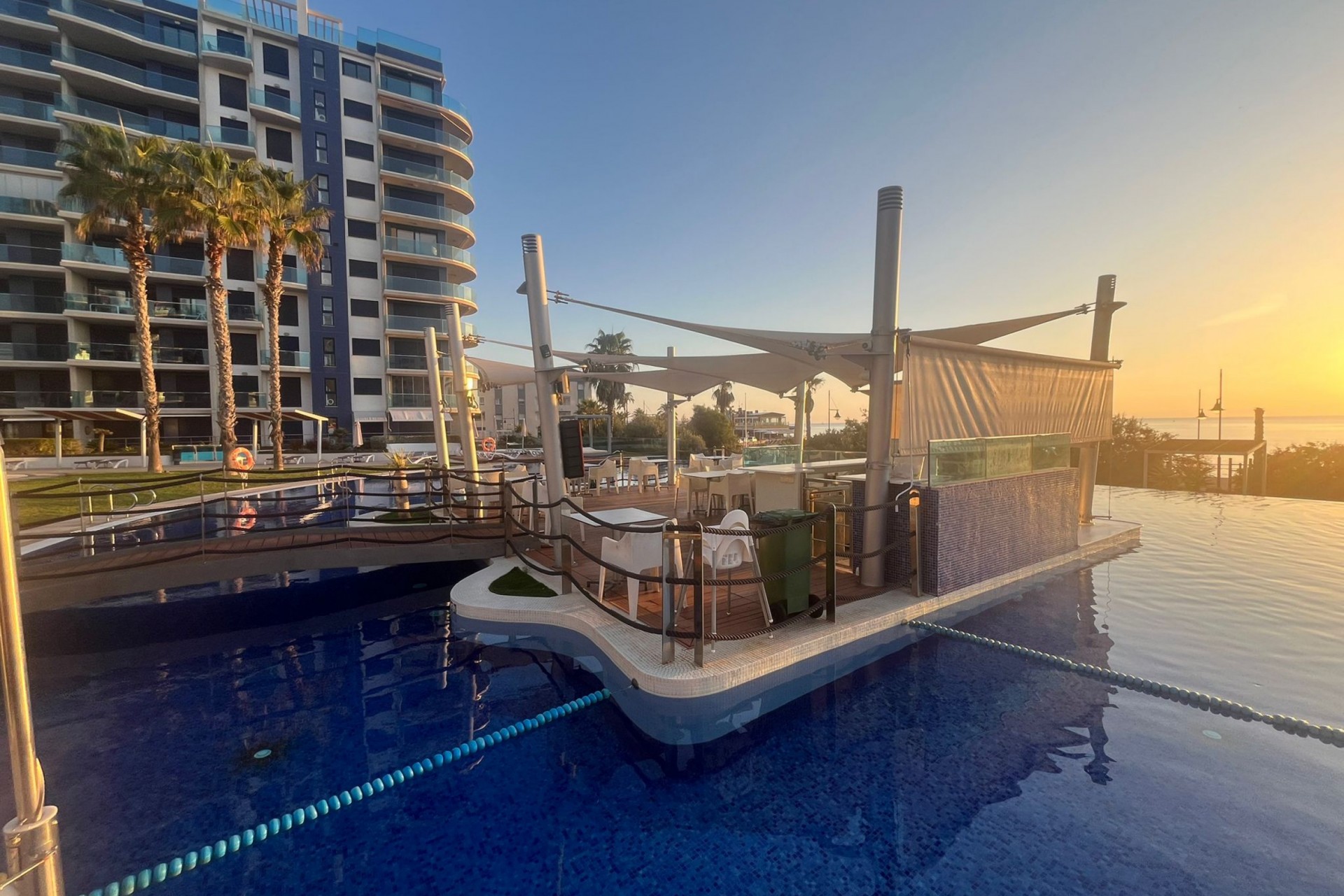 Brukt - Apartment -
Punta Prima - Costa Blanca