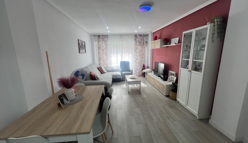 Brukt - Apartment -
San Fulgencio - San Fulgencio Pueblo