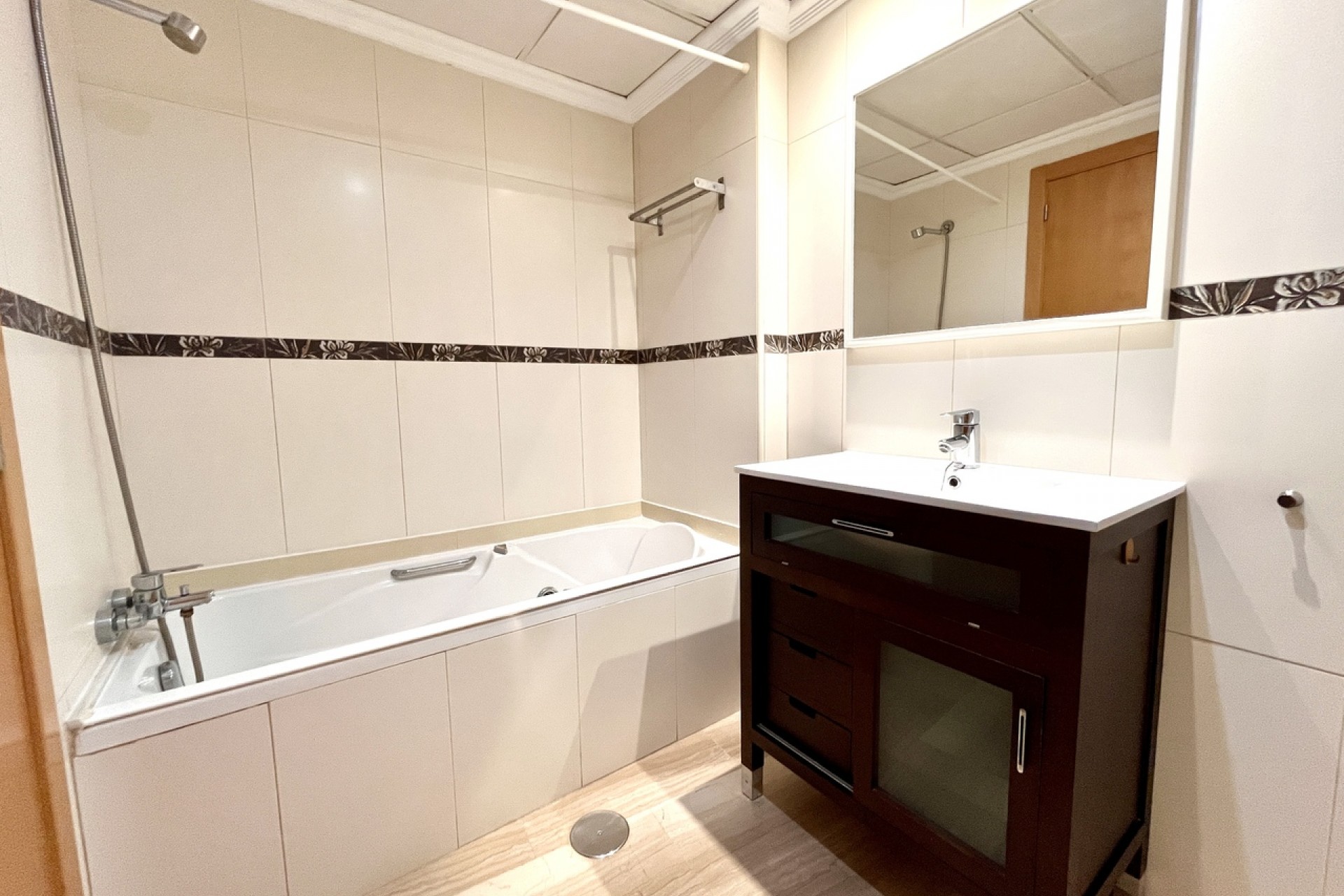 Brukt - Apartment -
Santa Pola - Costa Blanca