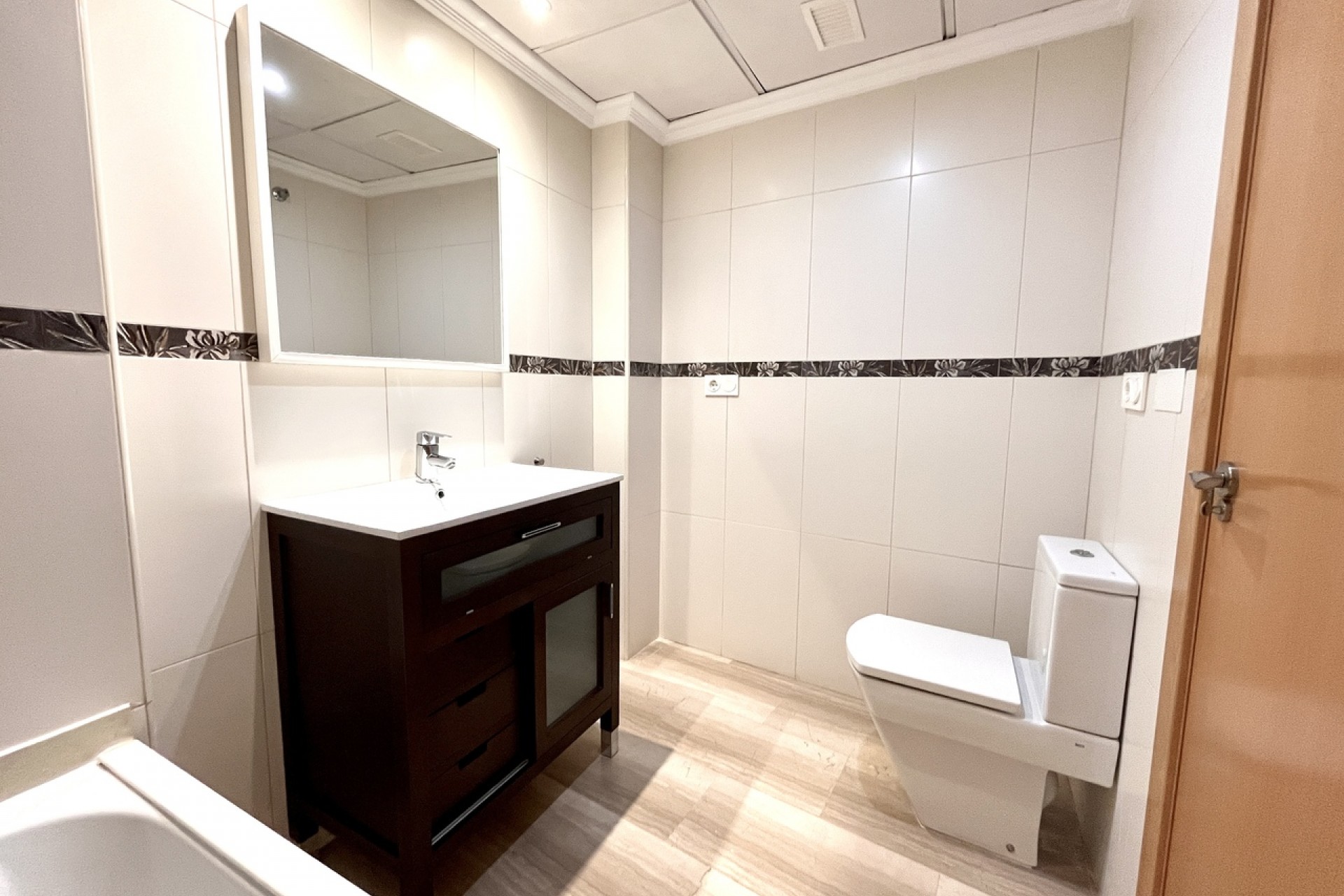 Brukt - Apartment -
Santa Pola - Costa Blanca