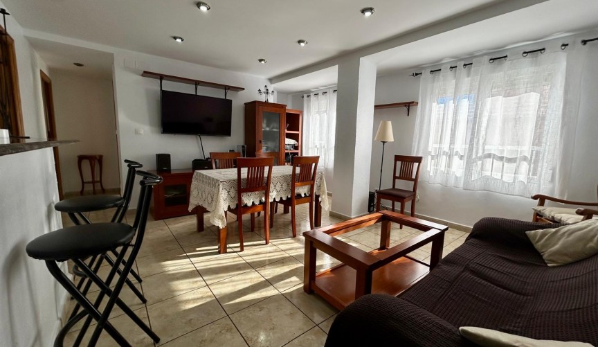 Brukt - Apartment -
Santa Pola - Costa Blanca