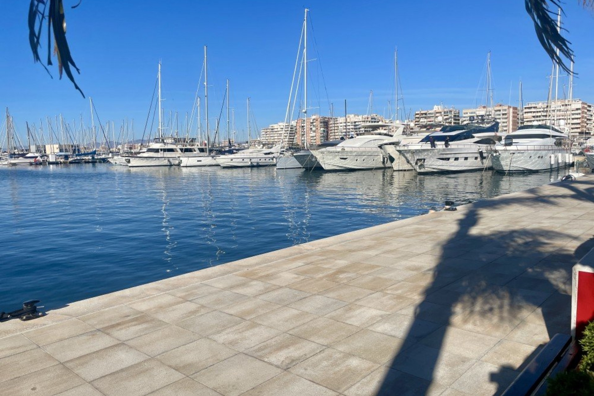 Brukt - Apartment -
Santa Pola - Costa Blanca