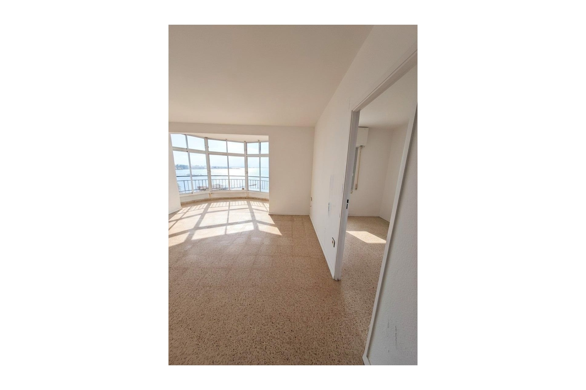 Brukt - Apartment -
Santiago de la Ribera - Santiago De La Ribera