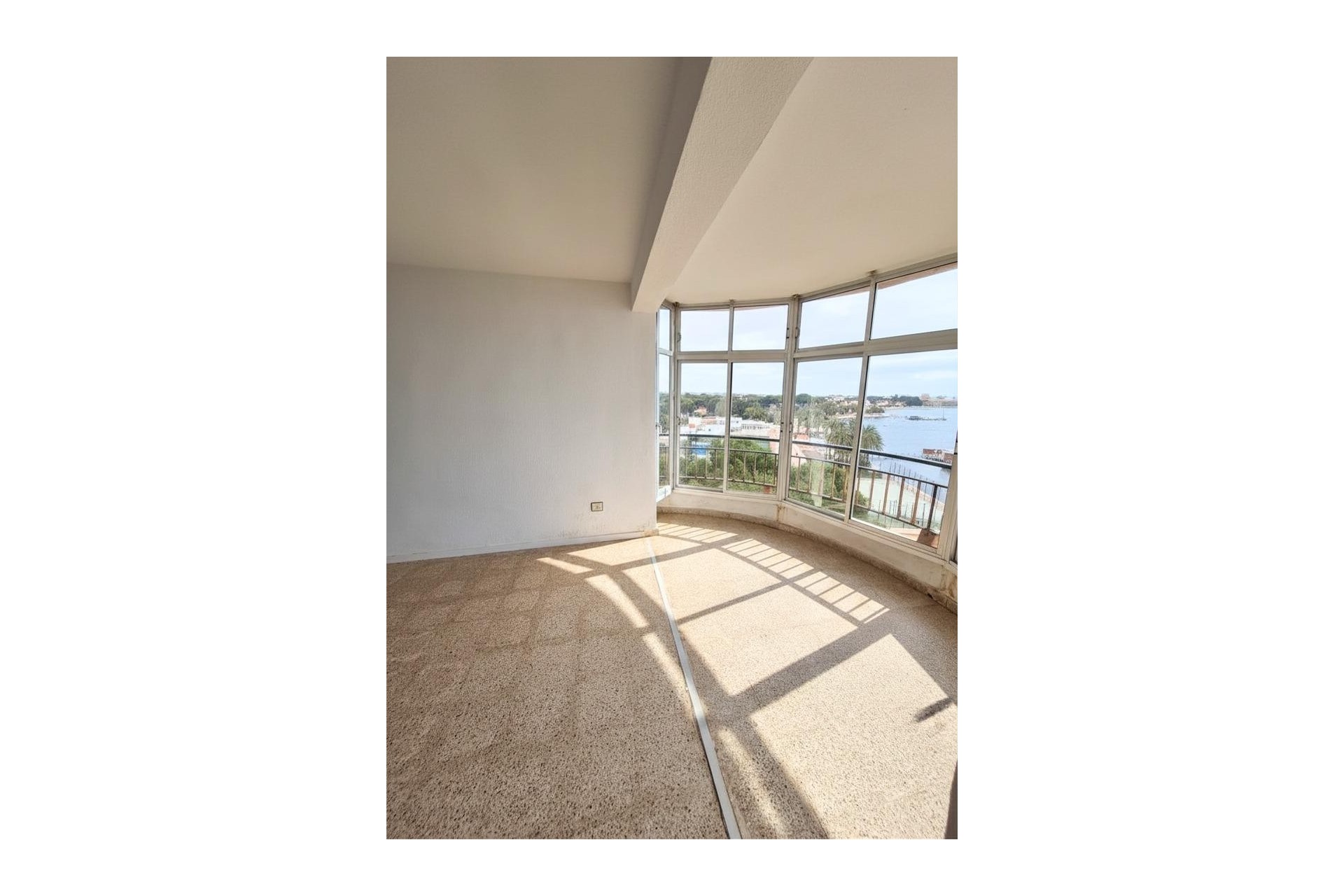 Brukt - Apartment -
Santiago de la Ribera - Santiago De La Ribera