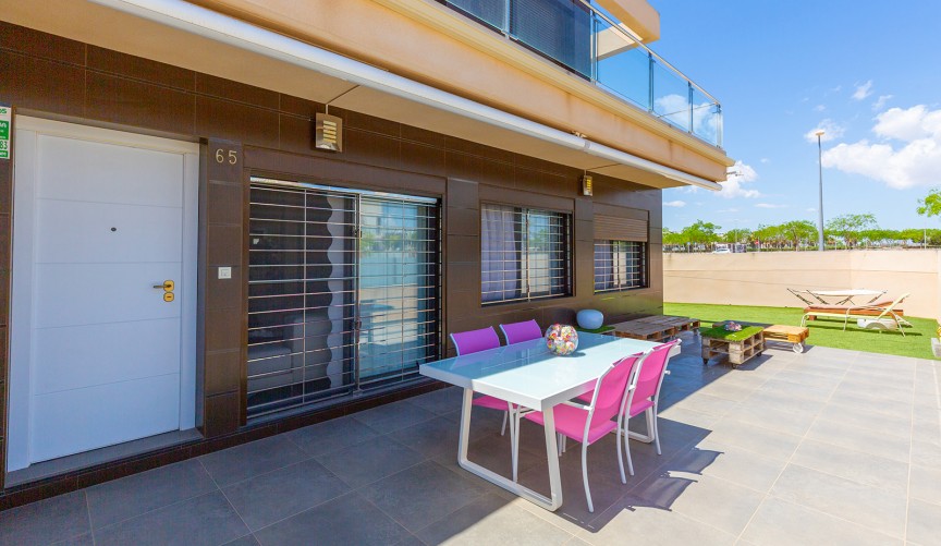 Brukt - Apartment -
Torre de la Horadada - Costa Blanca