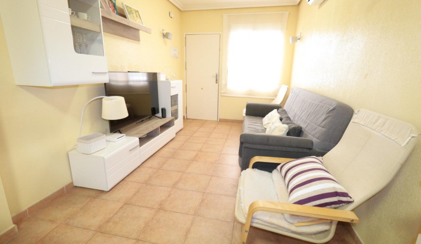 Brukt - Apartment -
Torrevieja - Acequion