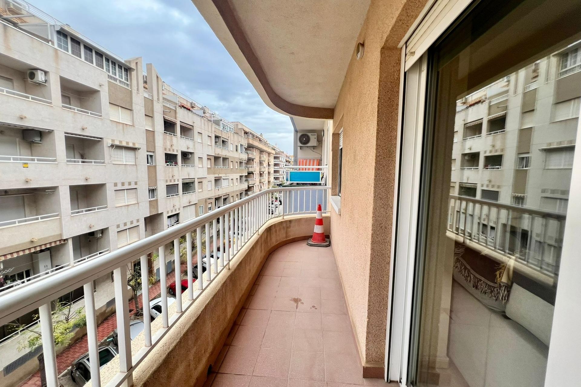 Brukt - Apartment -
Torrevieja - Acequion