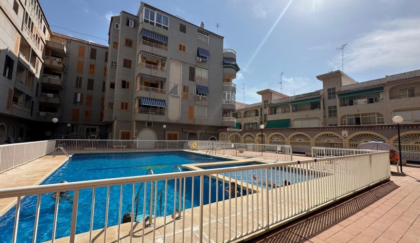 Brukt - Apartment -
Torrevieja - Acequion