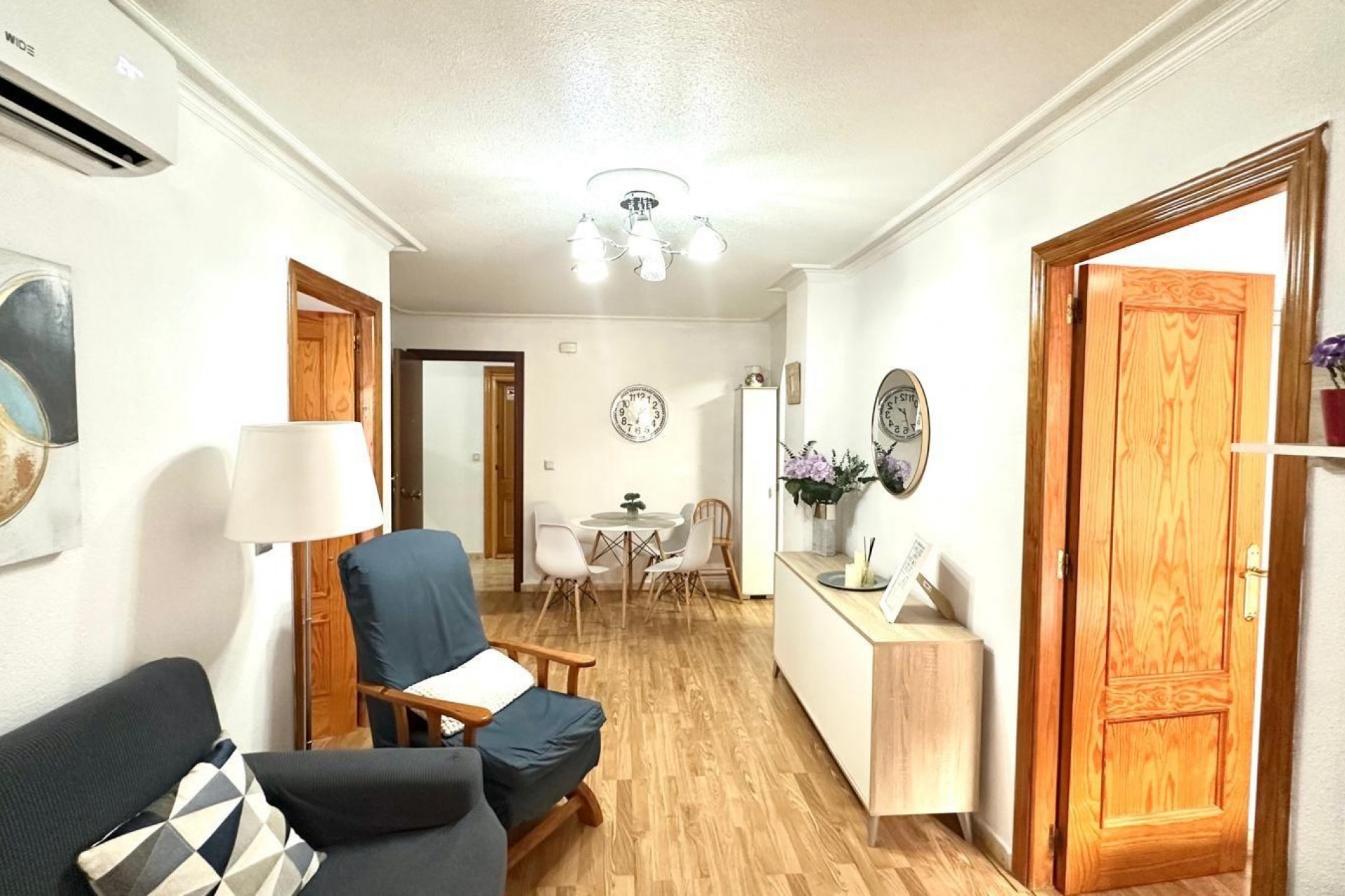 Brukt - Apartment -
Torrevieja - Acequion