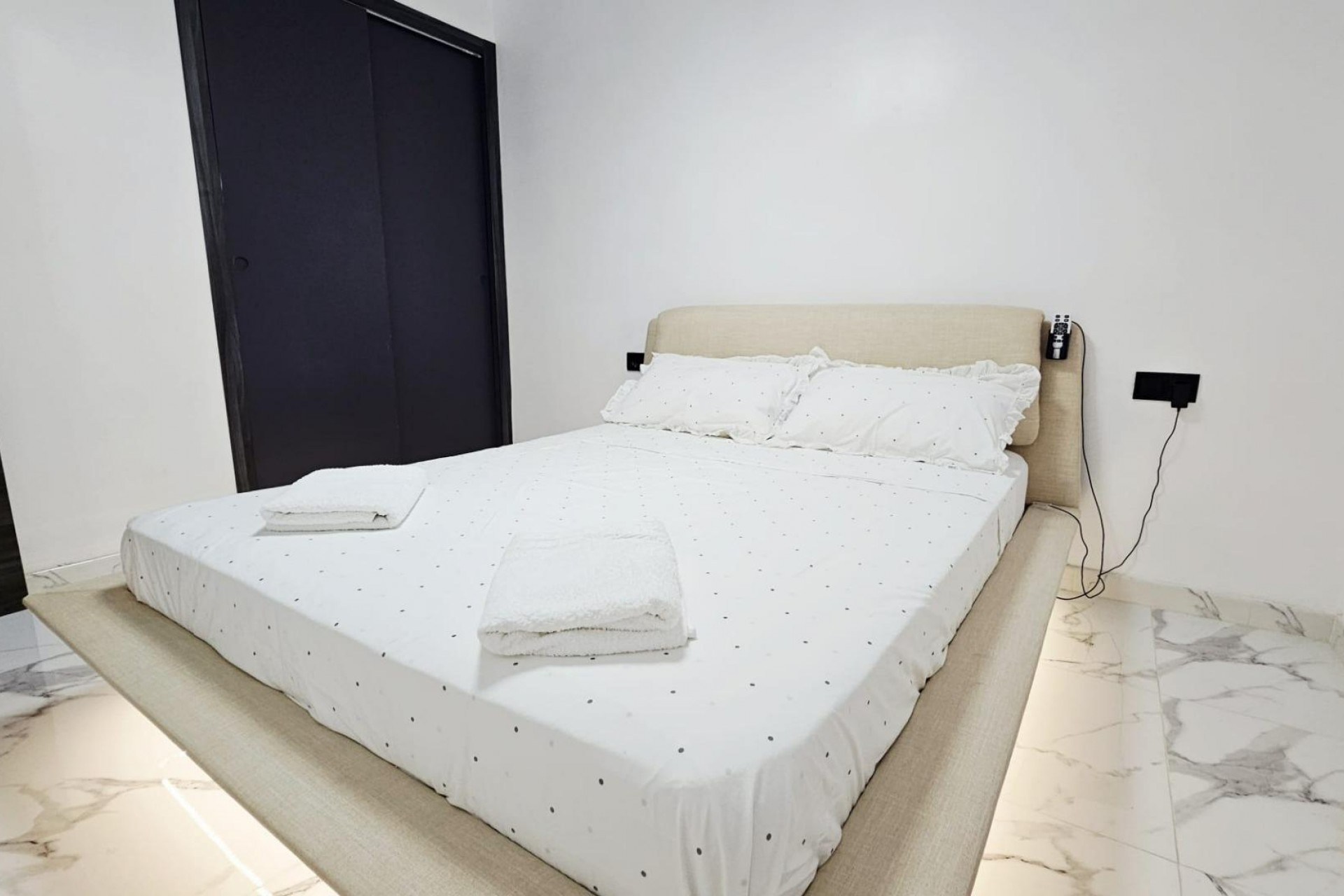 Brukt - Apartment -
Torrevieja - Acequion
