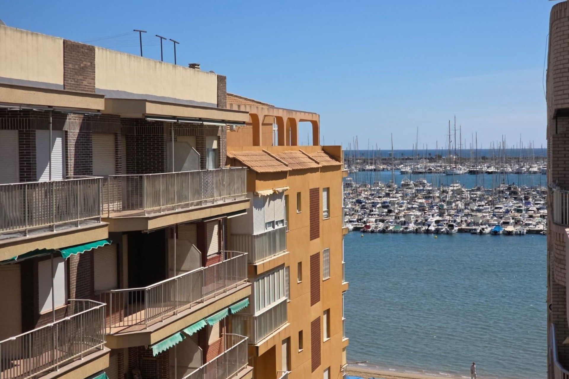 Brukt - Apartment -
Torrevieja - Acequion