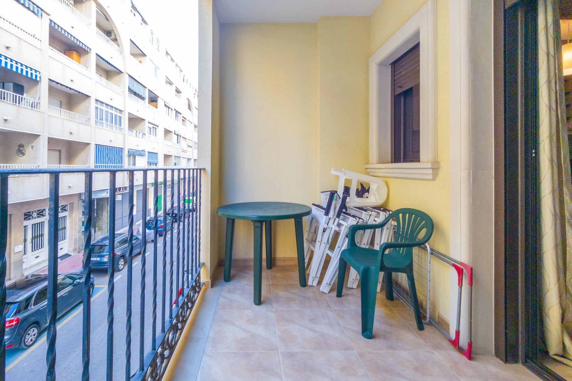 Brukt - Apartment -
Torrevieja - Acequion