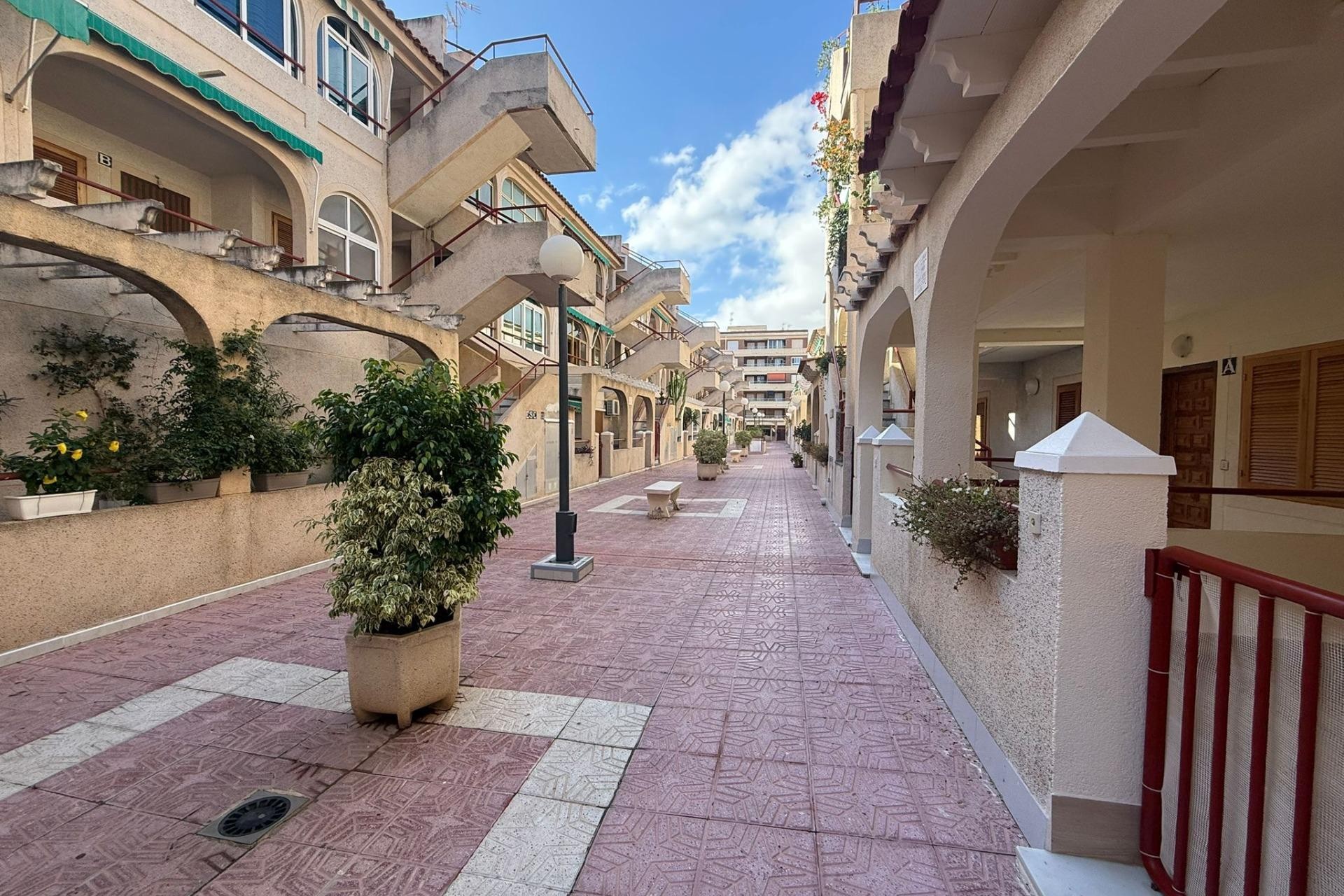 Brukt - Apartment -
Torrevieja - Acequion