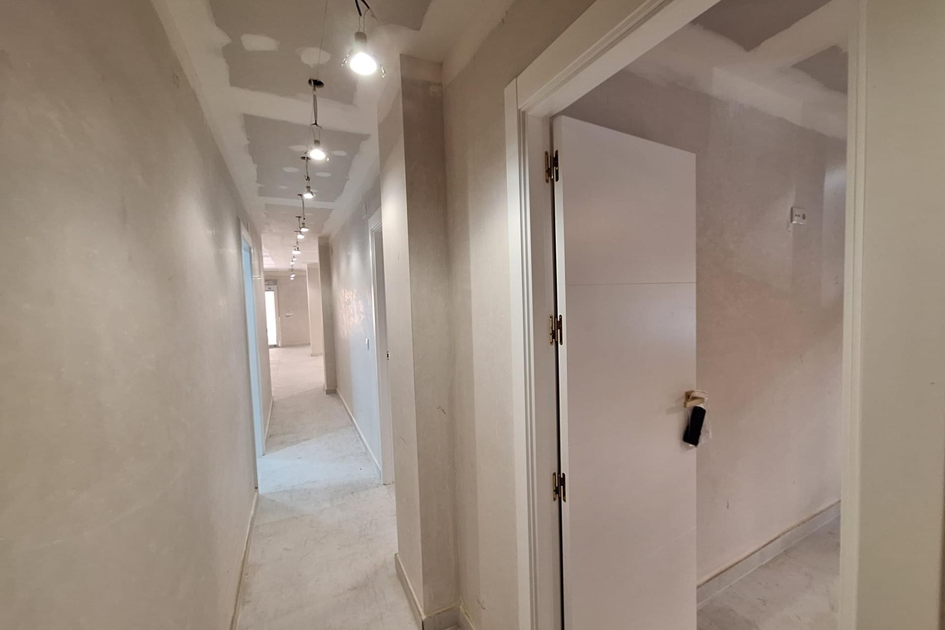 Brukt - Apartment -
Torrevieja - Acequion