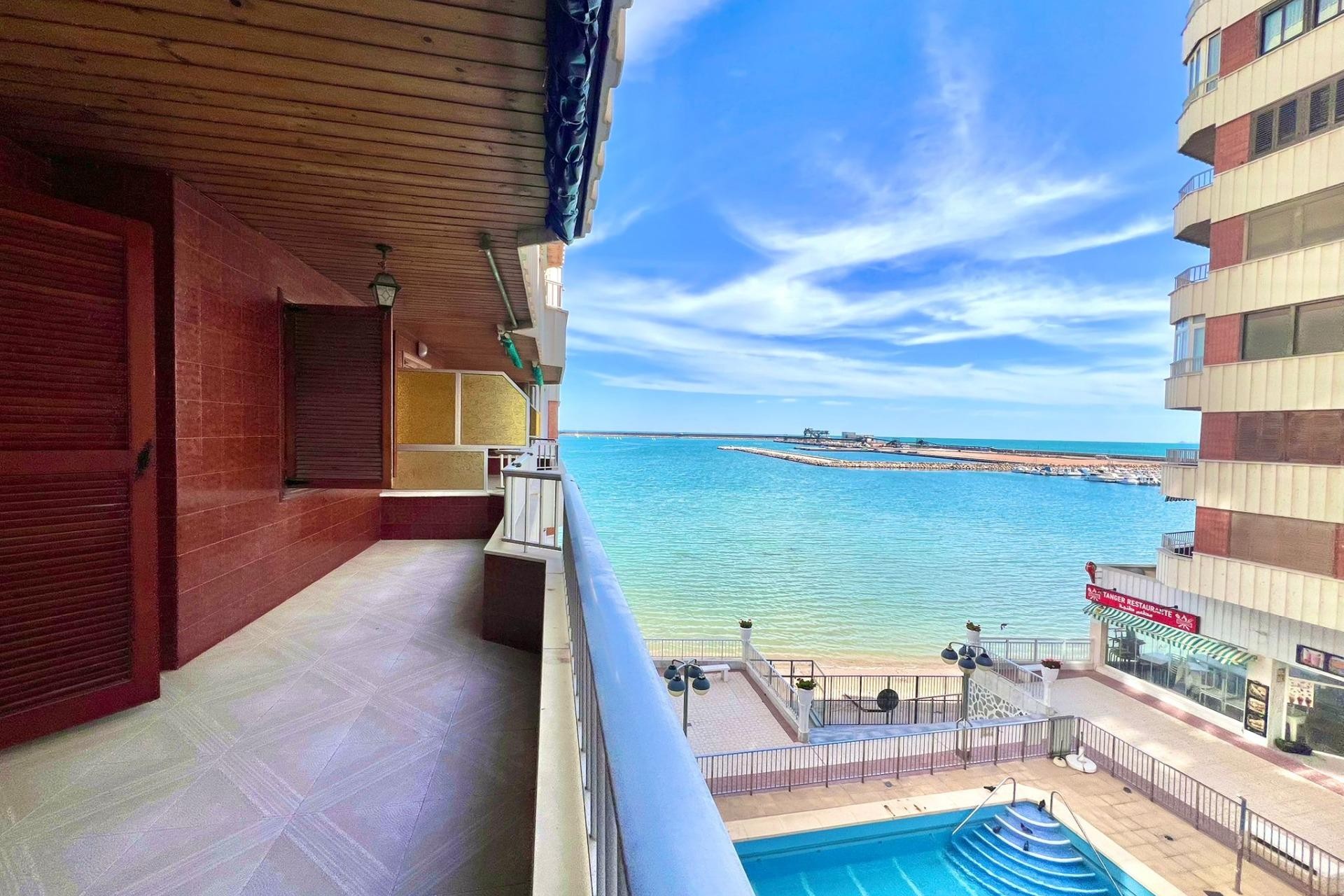 Brukt - Apartment -
Torrevieja - Acequion