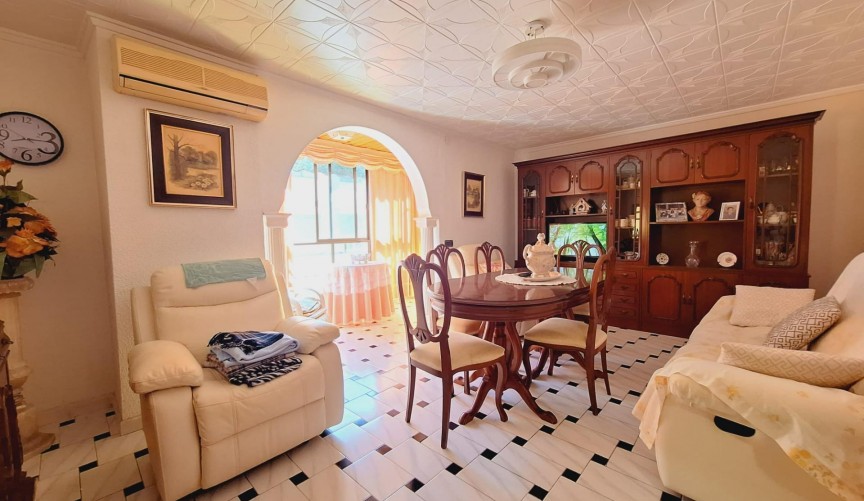Brukt - Apartment -
Torrevieja - Acequion
