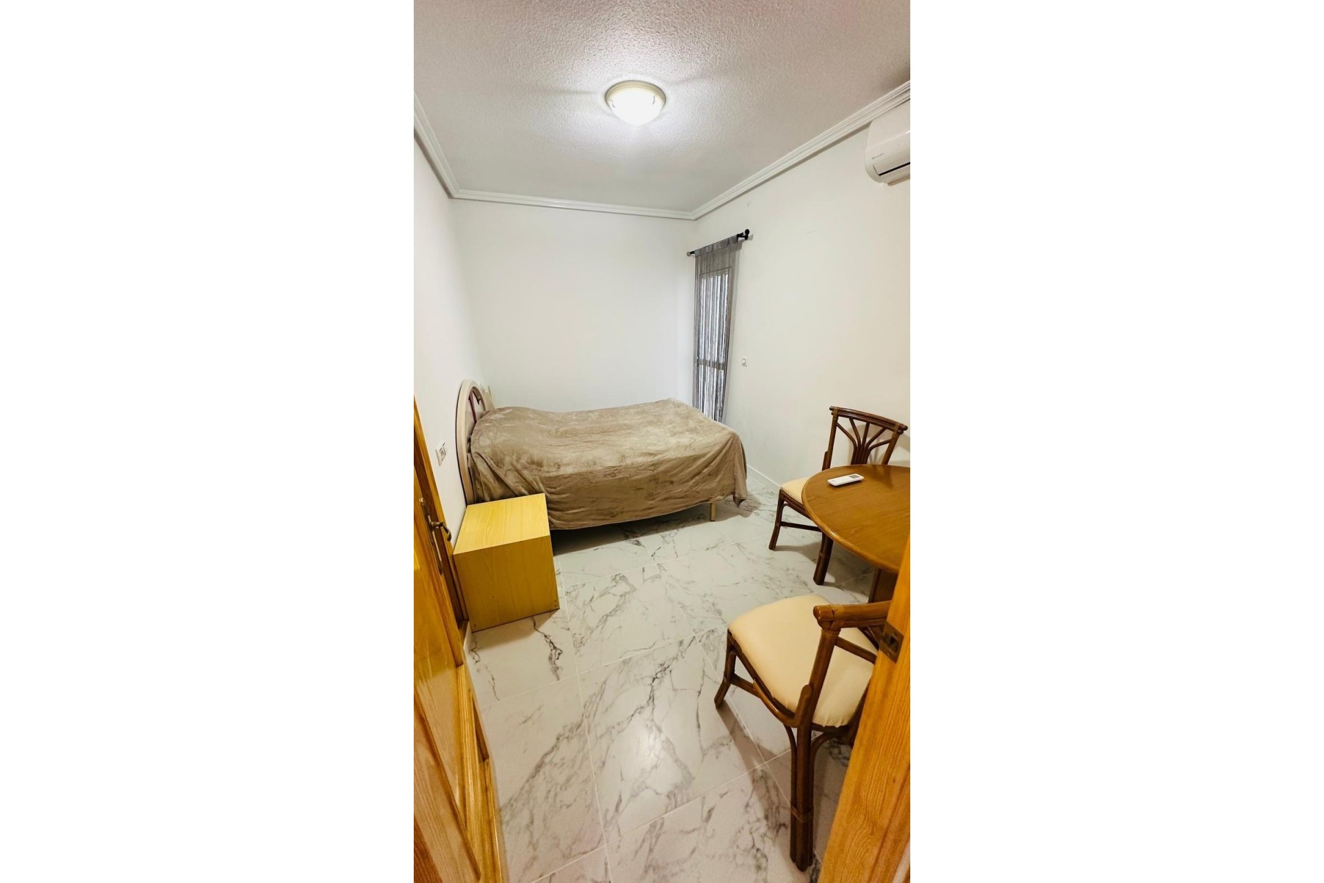 Brukt - Apartment -
Torrevieja - Acequion
