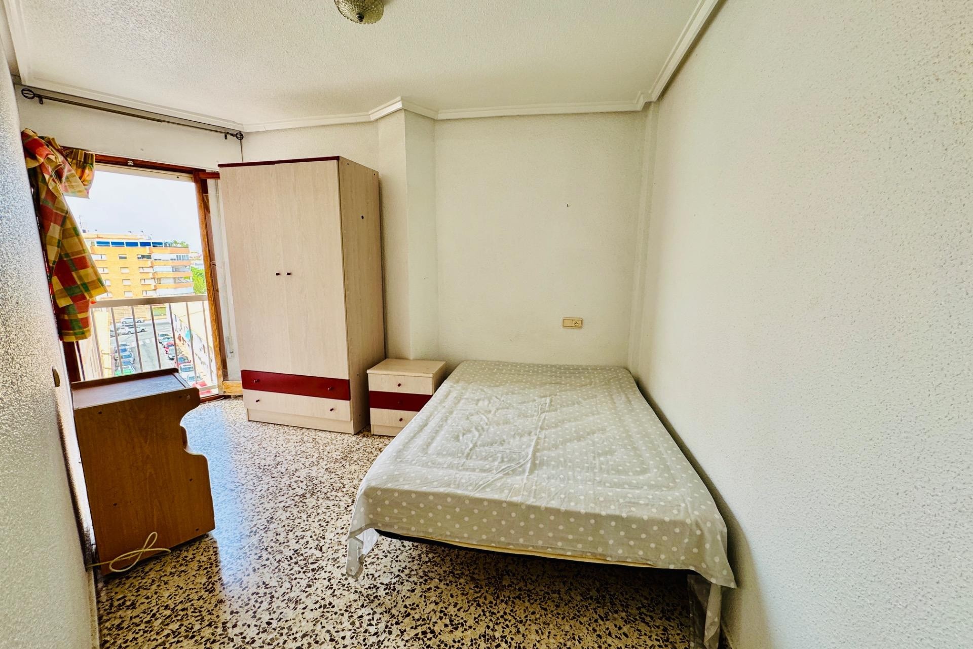 Brukt - Apartment -
Torrevieja - Acequion