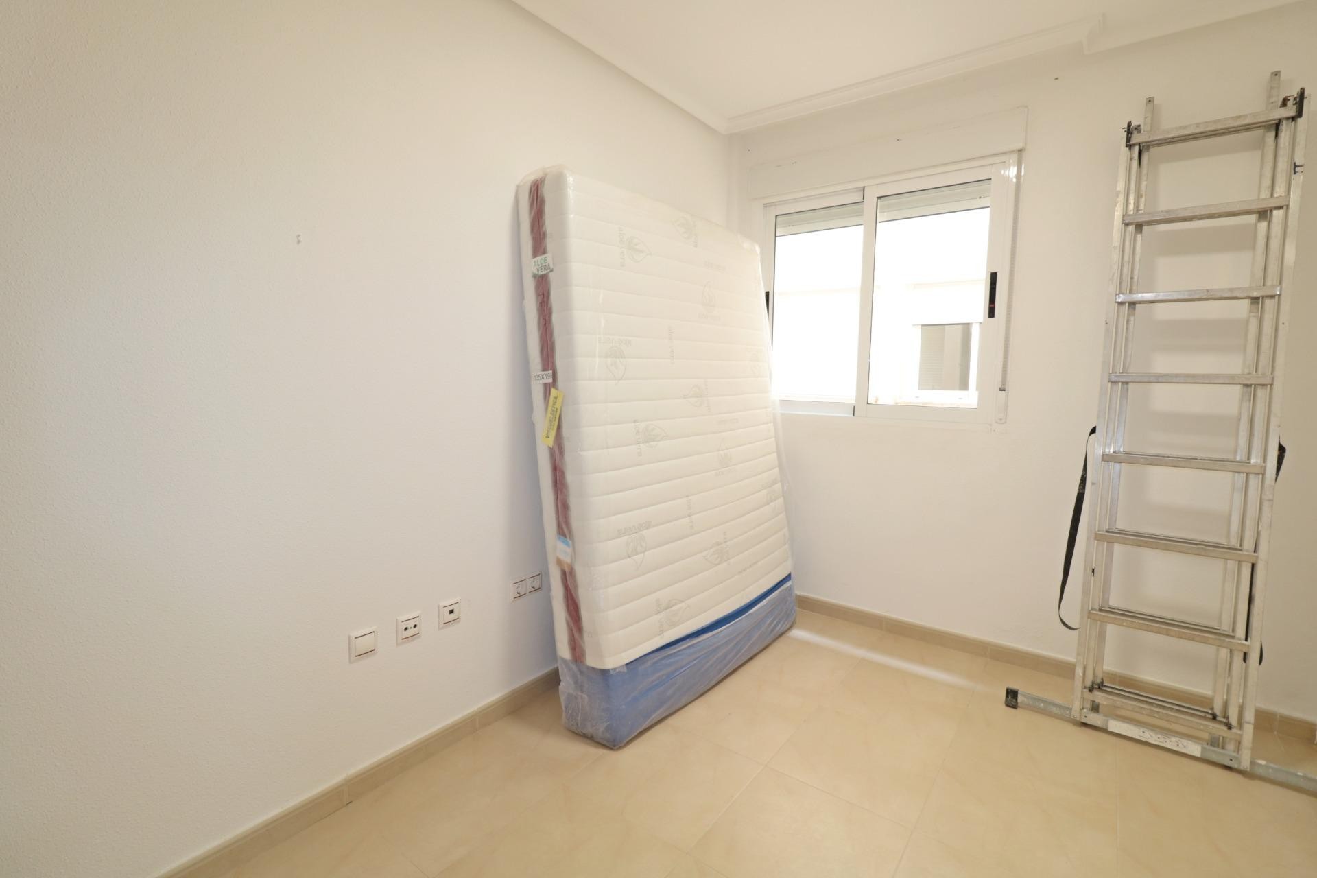 Brukt - Apartment -
Torrevieja - Acequion