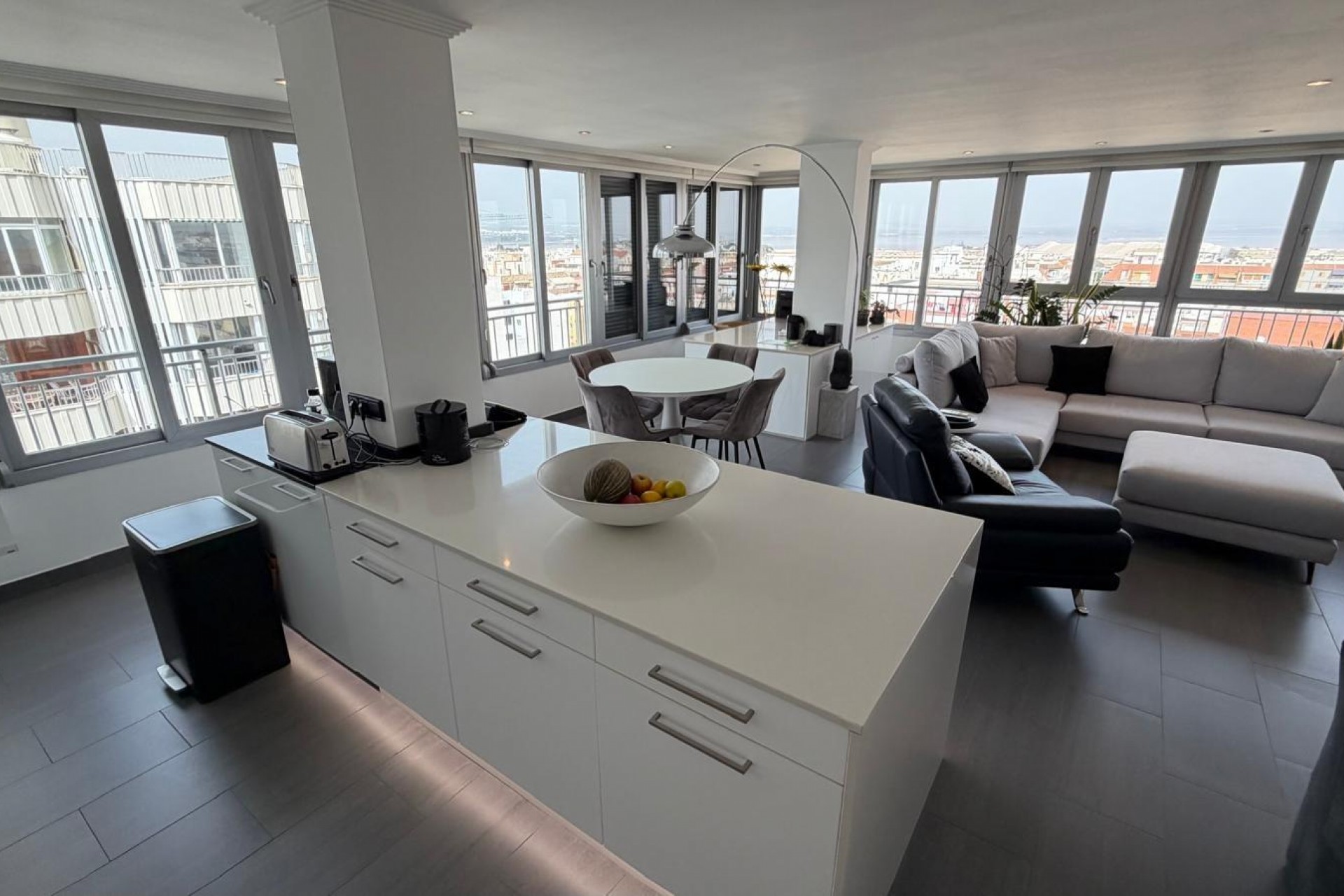 Brukt - Apartment -
Torrevieja - Acequion