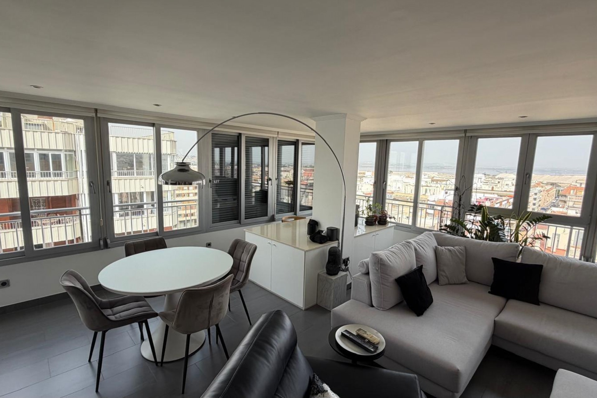 Brukt - Apartment -
Torrevieja - Acequion