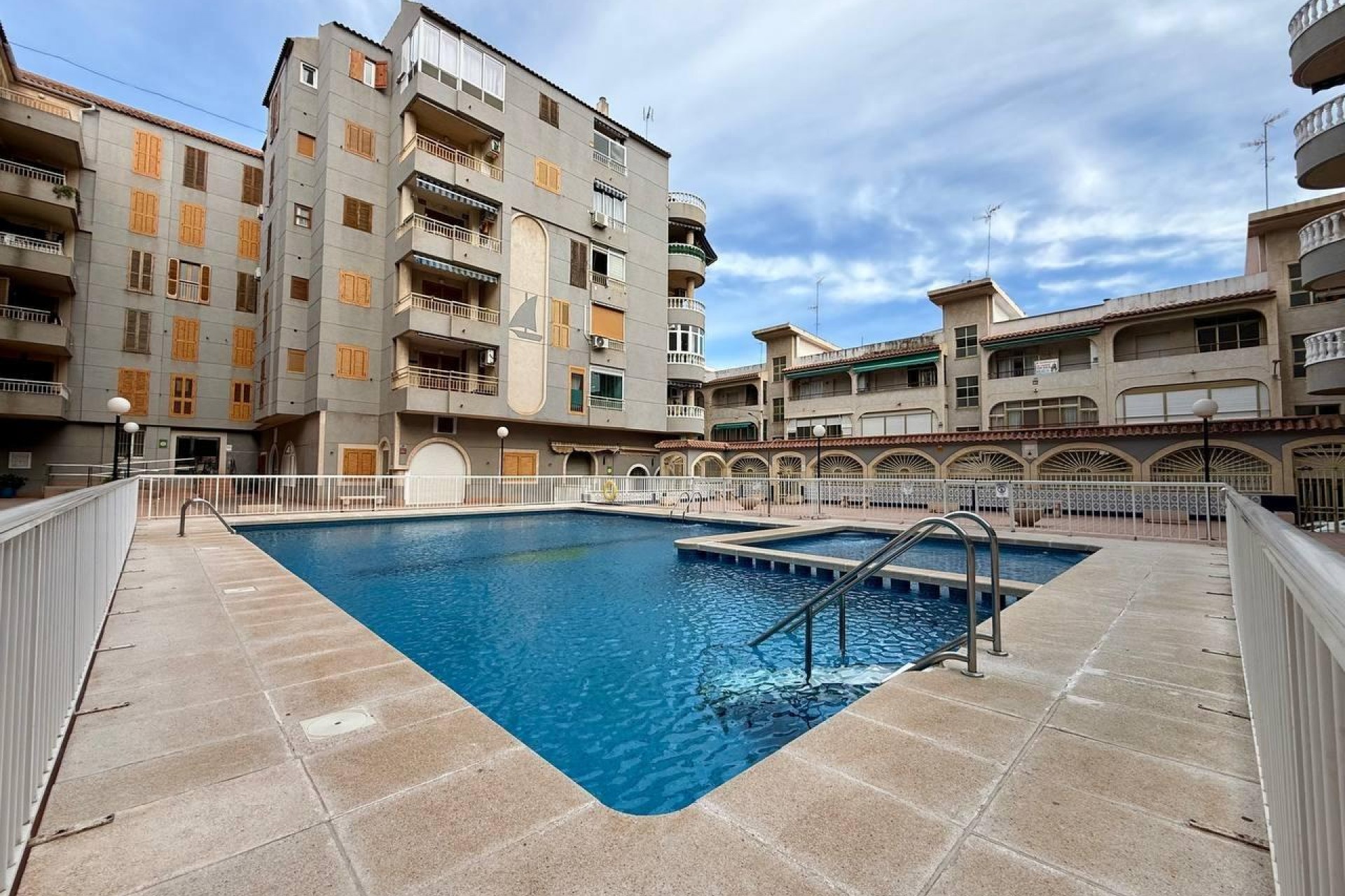 Brukt - Apartment -
Torrevieja - Acequion