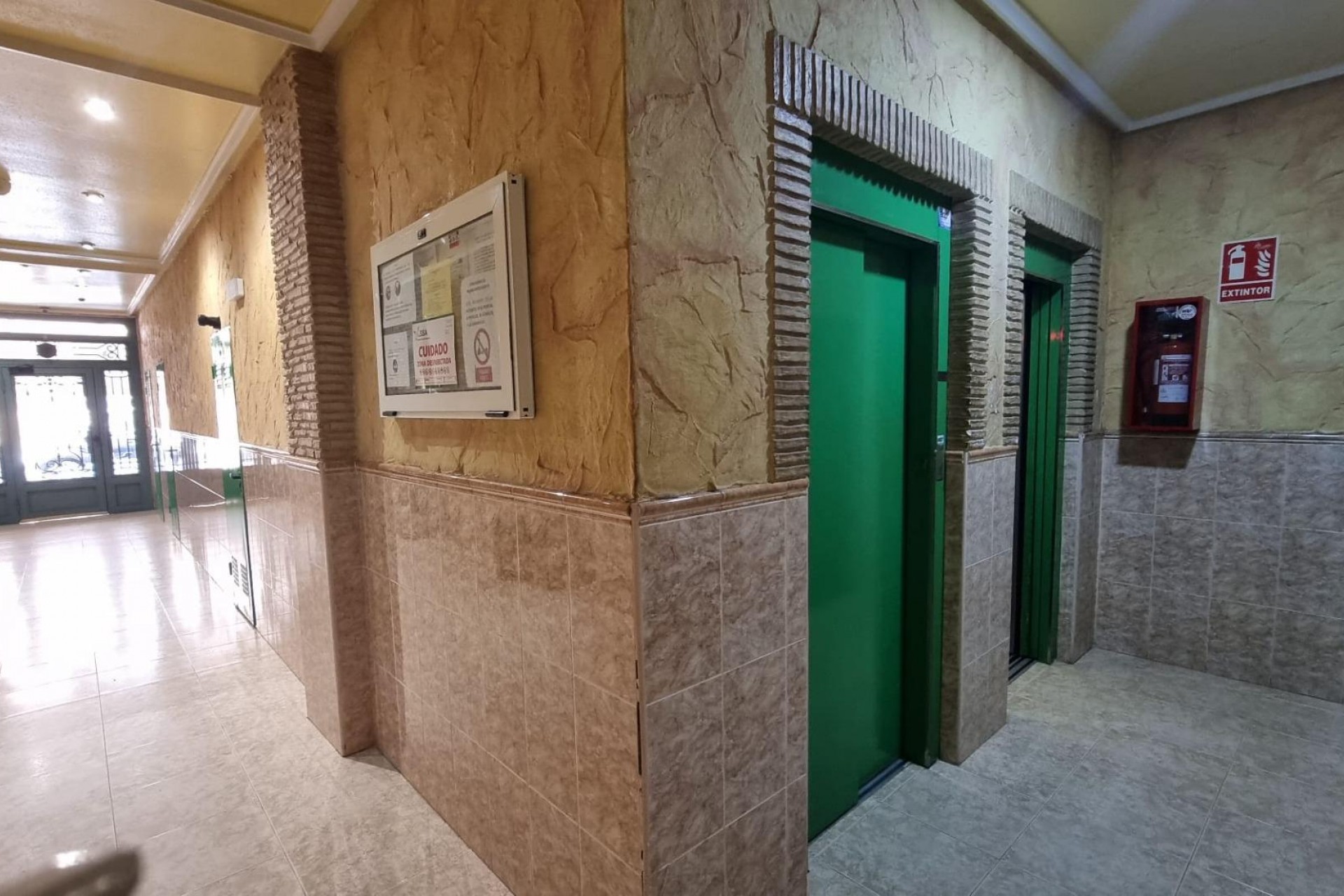 Brukt - Apartment -
Torrevieja - Acequion