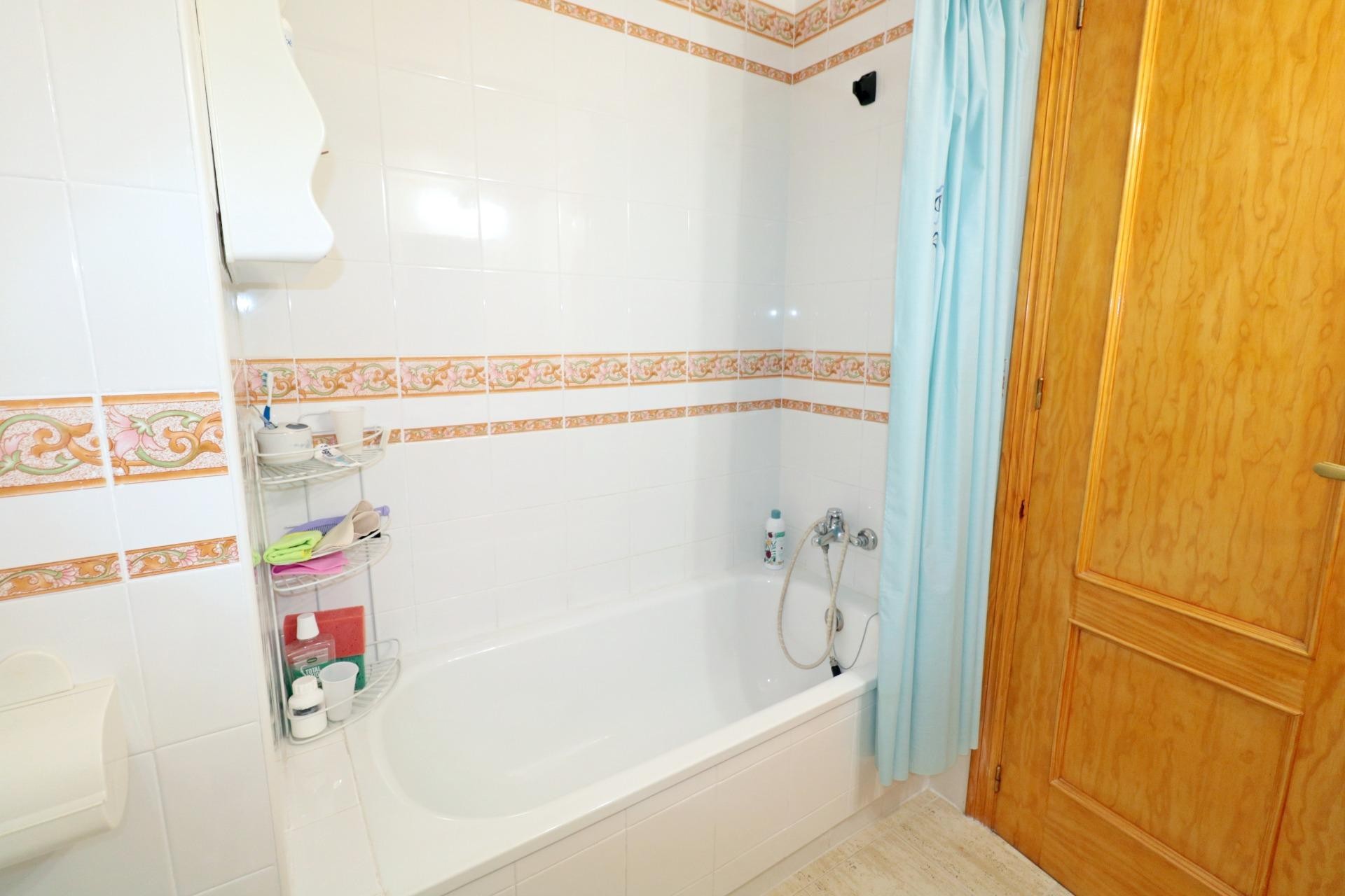 Brukt - Apartment -
Torrevieja - Acequion