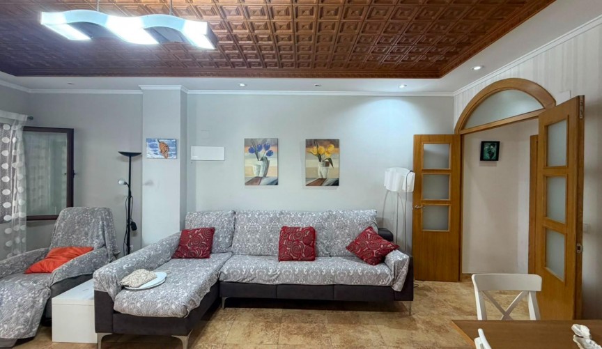 Brukt - Apartment -
Torrevieja - Acequion