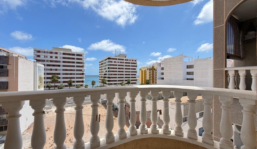 Brukt - Apartment -
Torrevieja - Acequion
