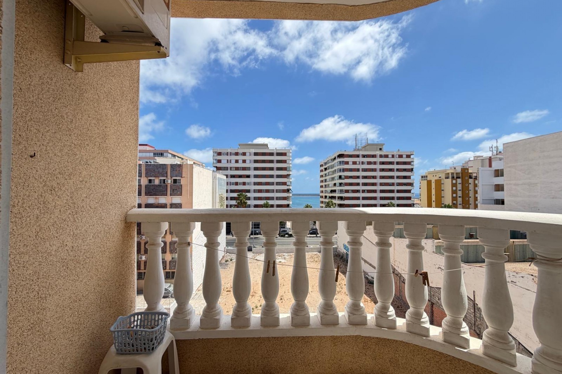 Brukt - Apartment -
Torrevieja - Acequion