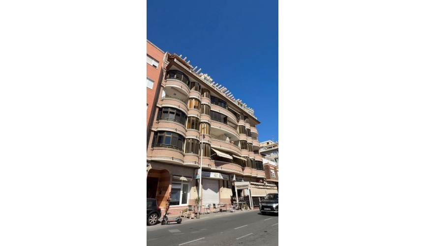 Brukt - Apartment -
Torrevieja - Acequion