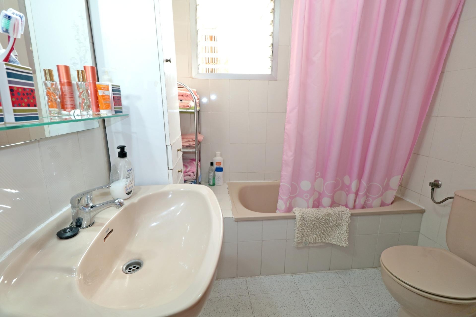 Brukt - Apartment -
Torrevieja - Acequion
