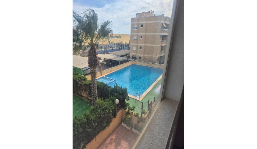 Brukt - Apartment -
Torrevieja - aguas nuevas