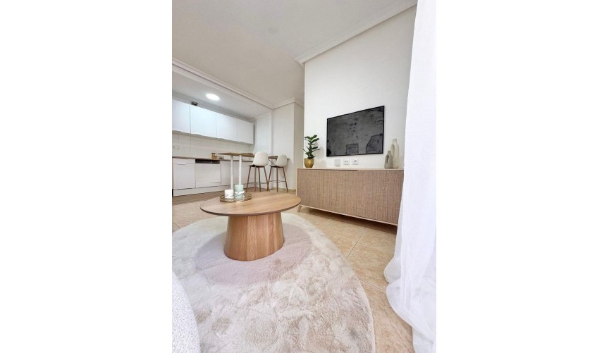 Brukt - Apartment -
Torrevieja - Antonio Machado