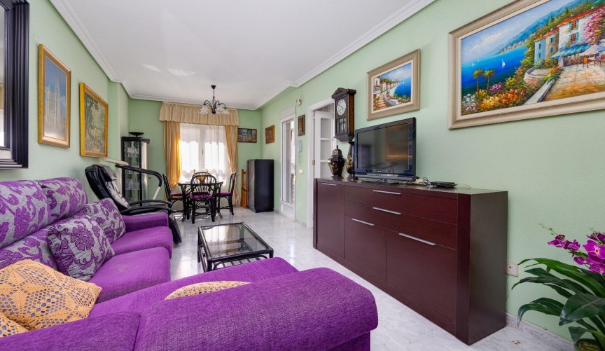 Brukt - Apartment -
Torrevieja - Antonio Machado