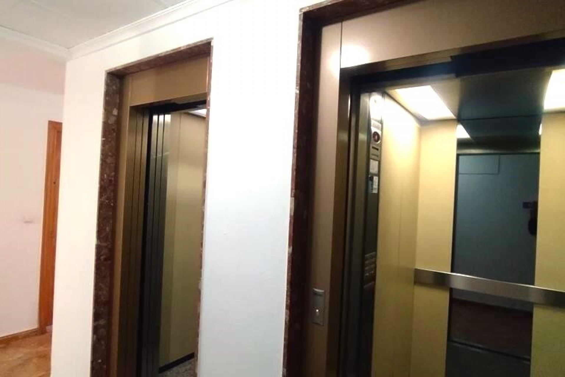 Brukt - Apartment -
Torrevieja - CASCO URBANO