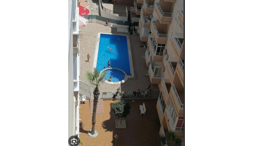 Brukt - Apartment -
Torrevieja - CENTER