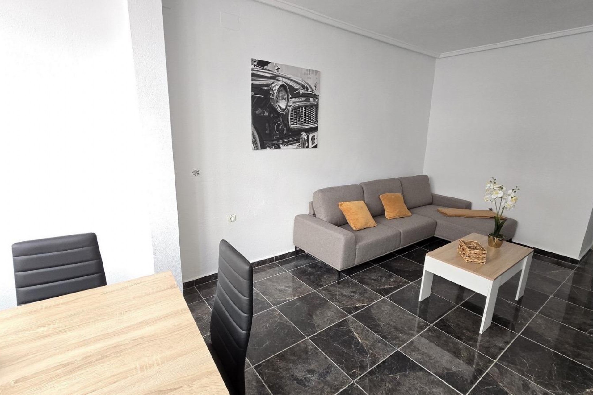 Brukt - Apartment -
Torrevieja - Centro - Muelle Pesquero